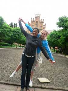 Марта Мулна і Любов Альошко у Чернівцях. Фото: Георгій Мазурашу