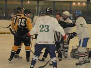 101204-ChernPingvviny-Poroljany-Maz-sportbuk.com (36)-Dovhanych-konflikt