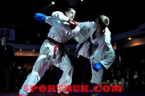 110209-karate-Cup-Lider-Chernivtsi-Kyjashko-sportbuk.com (425)-Dozhuk-Chebotar!