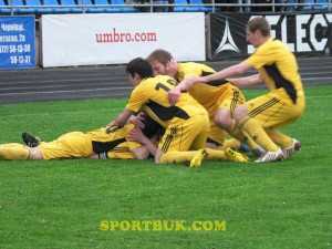 110516-Bukovyna-Tytan-Vakarchuk-Andriy-sportbuk.com (50)-gol