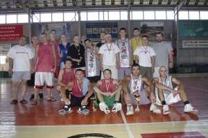 110807-Ukr-stritbol-Chernivtsi-pryzery-copy