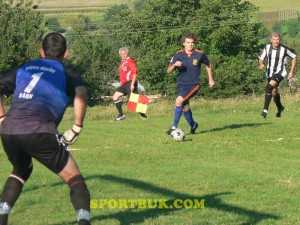 110811-futbol-Kubok-Kitsman-Ivankivtsi-Mamaivtsi-2-1-Floreskul-sportbuk.com