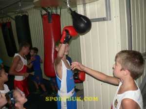 110922-box-zal-Vyzhnytsya-sportbuk.com (110)