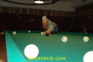 111217-bilyard-Visim-Pysarenko-6-rokiv-foto-klubu-turnir-sportbuk.com (10)