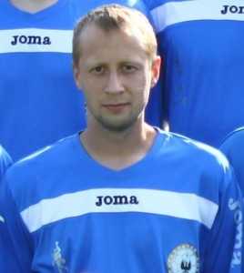IlyinSergiy-desna-2ryad-3zliva-2011-sam