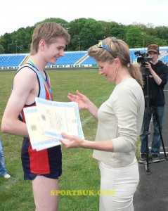090516-PoljakovaT_ParnetaMisha-sportbuk.com