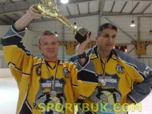 120506-Kubok-Ukr-amatory-pingviny-Frolov-Kireev-sportbuk.com