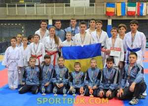 121216-karate-Ugorschyna-Shestakov-sportbuk.com