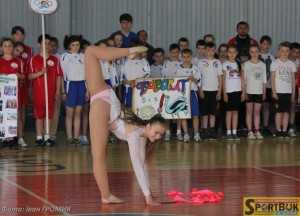 130419-Olim-lelechenya-Chernivtsi-gimnastka-sportbuk.com