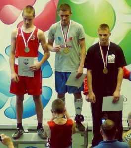 Semenuk-Oldr-box-pyedestal-sportbuk.com