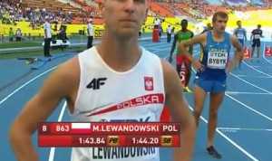 130810-WC-Moscou-800m-1z-Bybyk-start-TV-sportbuk.com