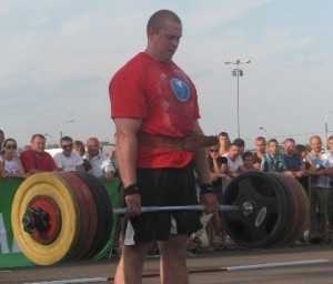 130818-Rivne-Ukr-strongman-amatory-Kostenuk-1m-2-charivne-info