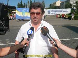 120713-Olimp-estafeta-Chernivtsi-sportbuk.com (2)-Vitovsjkiy