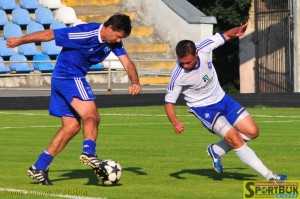 130809-DynamoChernivtsi-Dynamo-Kyiv-B-Salenko-penalti-Yanchyk-sportbuk.com