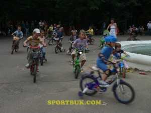 110902-veloestafeta-Chernivtsi-sportbuk.com-57