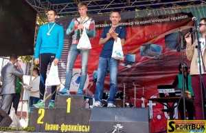 141012-Frankivsjk-Surla-sportbuk.com