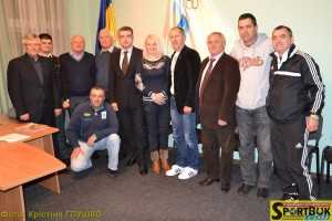 141023-Chernivtsi-NOK-vykonkom-sportbuk.com (12)-Mazurashu-Heshko-Ko