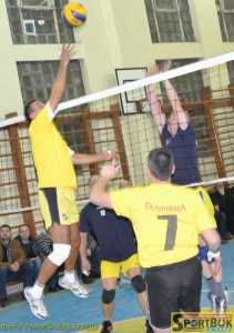150120-voley-veterany-liga-1-Galychyna-Brysk-Dariy-sportbuk.com