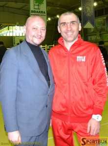 150204-Ukr-box-zhinky-KomariAljbert-Sergiy-sportbuk.com (1)-