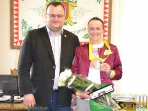 150318-Lupu-Kaspruk-medal-sportbuk.com (1)