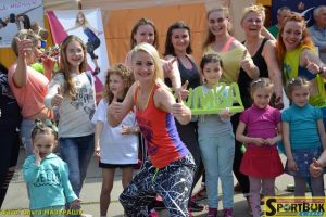 160521-Sport-yarmarok-OM-sportbuk.com (219)-zumba-KozhushnaOlya-copy