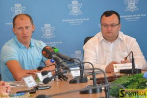 160804-Chernivtsi-olimp-bryfing-sportbuk.com (14)-Heshko-Kaspruk-copy